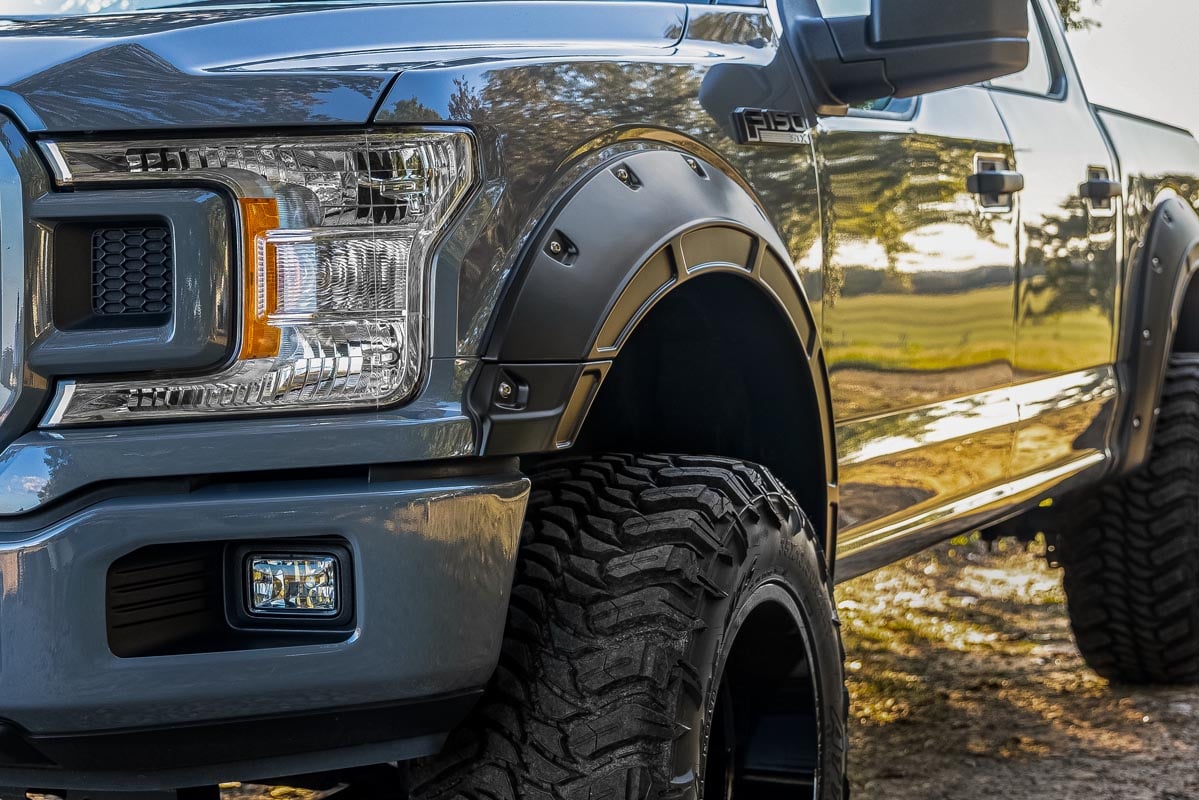 Defender Fender Flares | G1 Absolute Black | Ford F-150 2WD/4WD (2015-2020) - Fender Flares (Image 5 of 6)