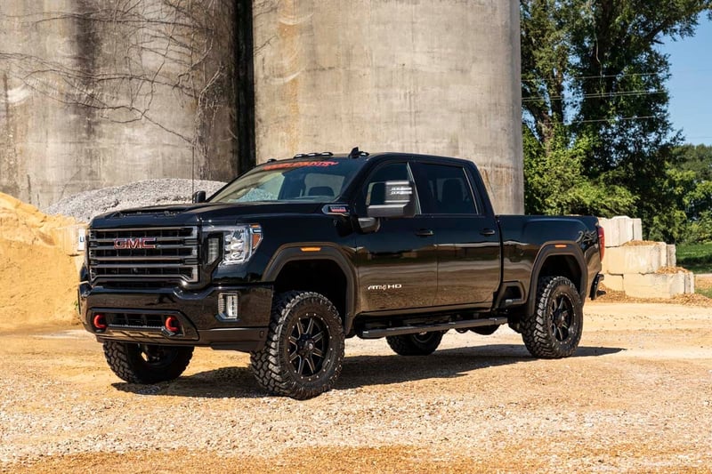RC 3 Inch Lift Kit | UCAs | M1 | w/ Overloads | Chevy/GMC 2500HD/3500HD (20-26) (manufacturer page)