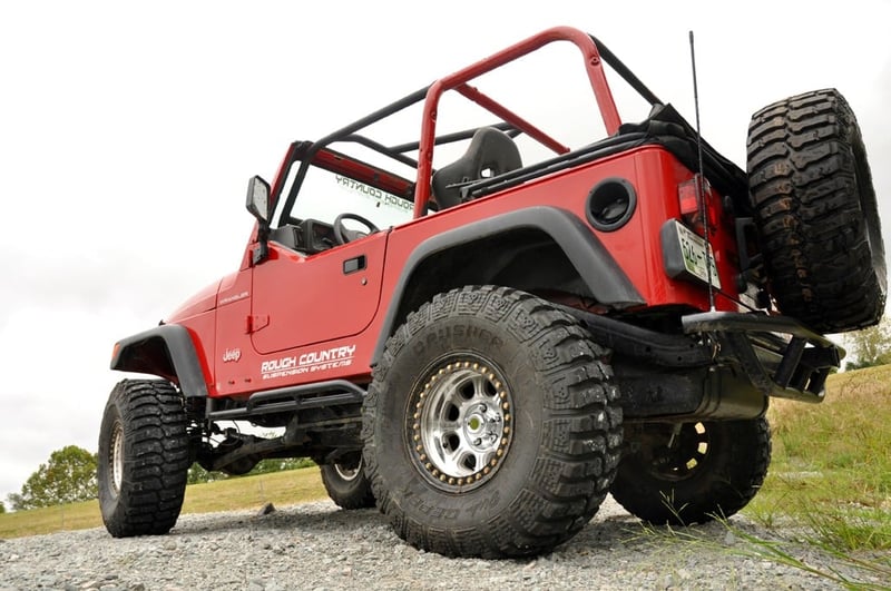 RC 4 Inch Lift Kit | Long Arm | M1 | Jeep Wrangler TJ 4WD (1997-2006) (manufacturer page)