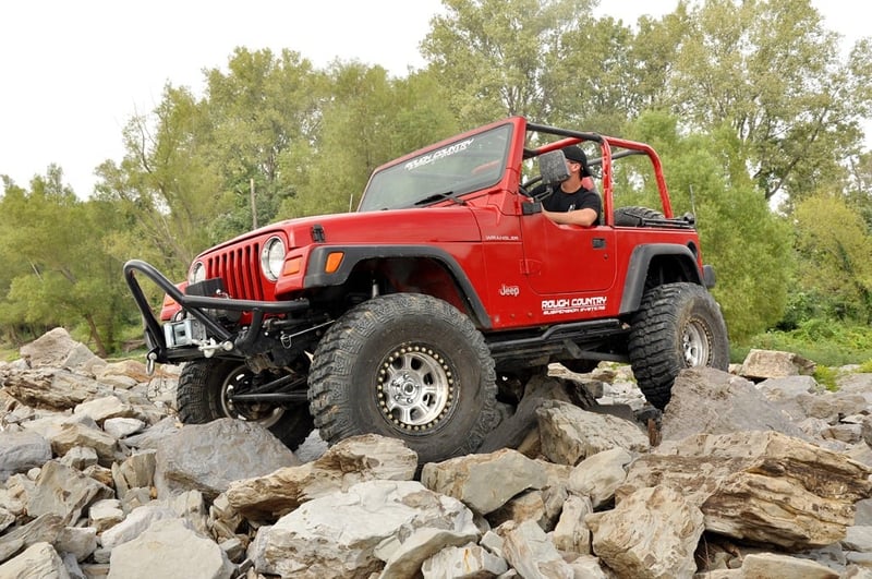 RC 4 Inch Lift Kit | Long Arm | M1 | Jeep Wrangler TJ 4WD (1997-2006) (manufacturer page)