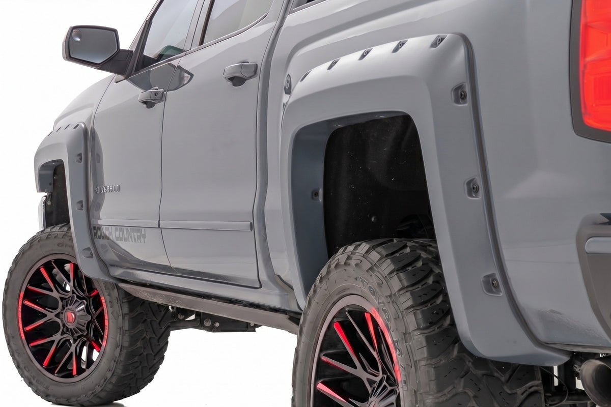 Pocket Fender Flares | 6'7" & 8' Bed | G1C Overcast | Chevy Silverado 1500 (14-18)/2500HD - Fender Flares (Image 1 of 6)