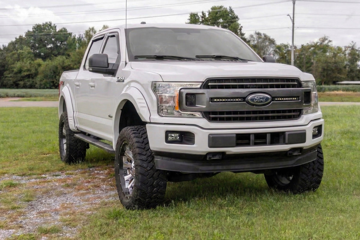 SF1 Fender Flares | YZ Oxford White | Ford F-150 2WD/4WD (2015-2017) - Fender Flares (Image 6 of 6)
