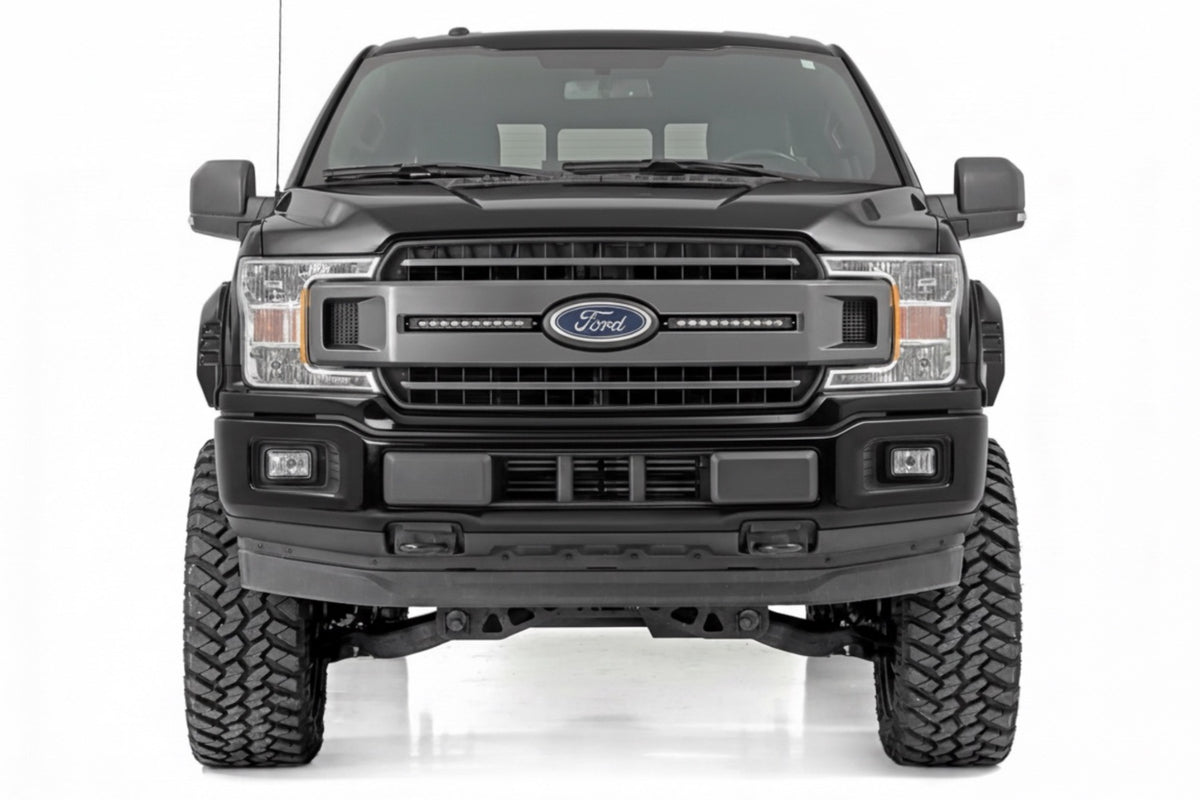 SF1 Fender Flares | UH Tuxedo Black Metallic | Ford F-150 2WD/4WD (15-17) - Fender Flares (Image 4 of 6)