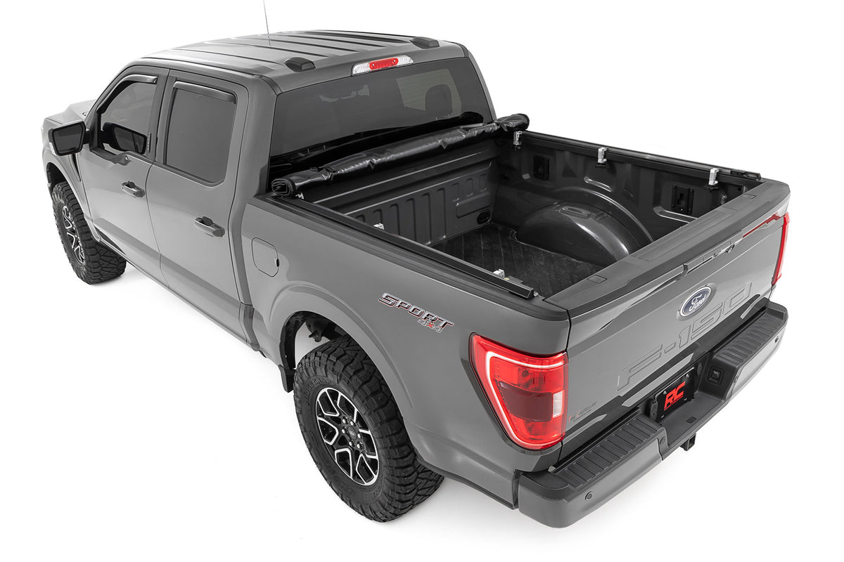 Soft Roll Up Bed Cover | 6'7" Bed | Ford F-150/F-150 Lightning/Raptor  (15-26) - Bed Covers (Image 6 of 6)
