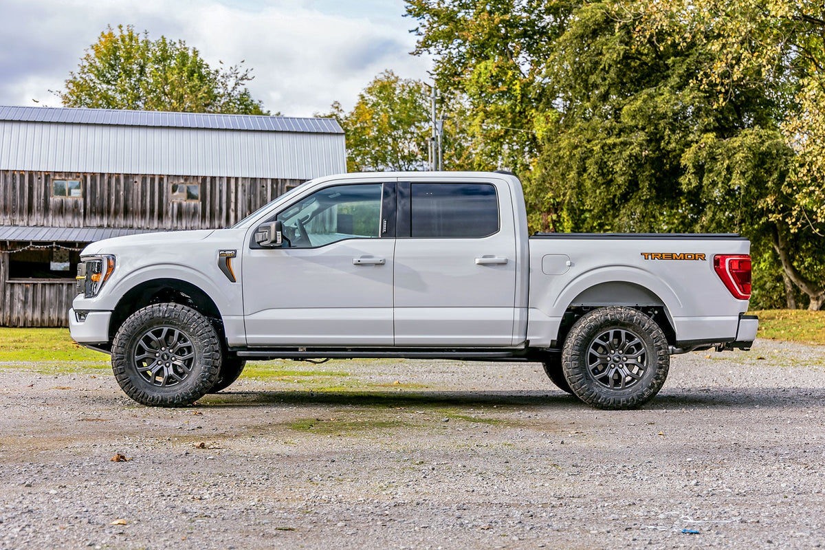 2.5 Inch Lift Kit | M1 Struts | Ford F-150 Tremor 4WD (2021-2025) - Susp Lift Kits 4wd (Image 4 of 6)