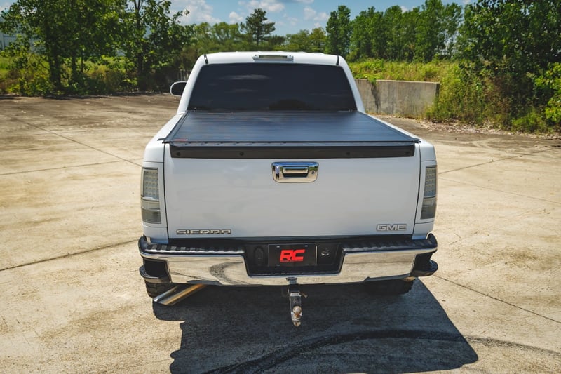 RC Hard Roll Up Bed Cover | 6'7" Bed | Chevy/GMC Sierra/Silverado 1500 (07-13) (manufacturer page)