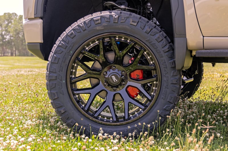 RC Caliper Covers | Front and Rear | Red | Chevy/GMC Sierra 1500 (19-26)/Silverado 1500 (19-26) (manufacturer page)