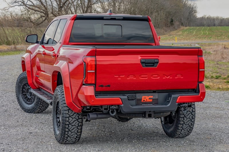 RC HD2 Aluminum Running Boards | Double Cab | Toyota Tacoma 2WD/4WD (2024-2026) (manufacturer page)