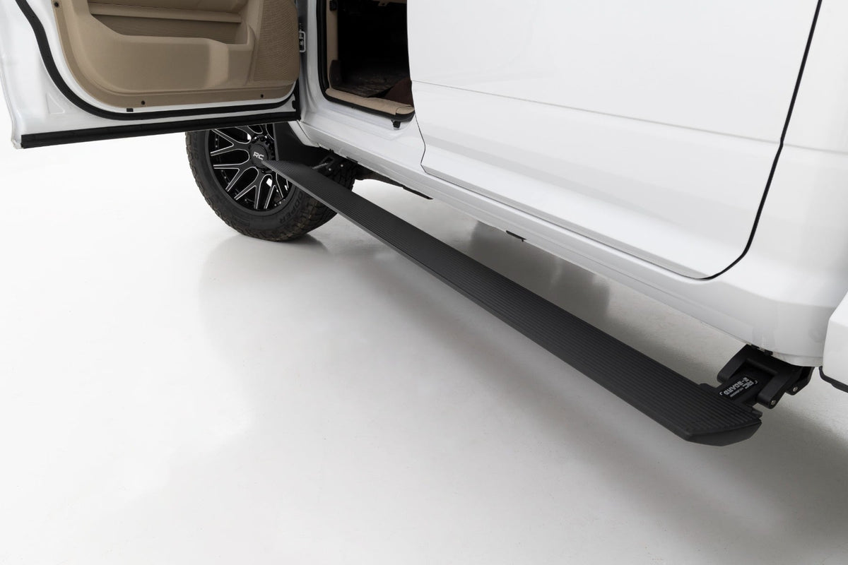Power Running Boards | Dual Electric Motor | Quad Cab | Ram 2500/3500 (11-26) - Steps & Runningboard (Image 4 of 6)