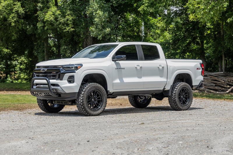 RC 4 Inch Lift Kit | N3 Struts | Chevy/GMC Canyon/Colorado 4WD (2023-2026) (manufacturer page)