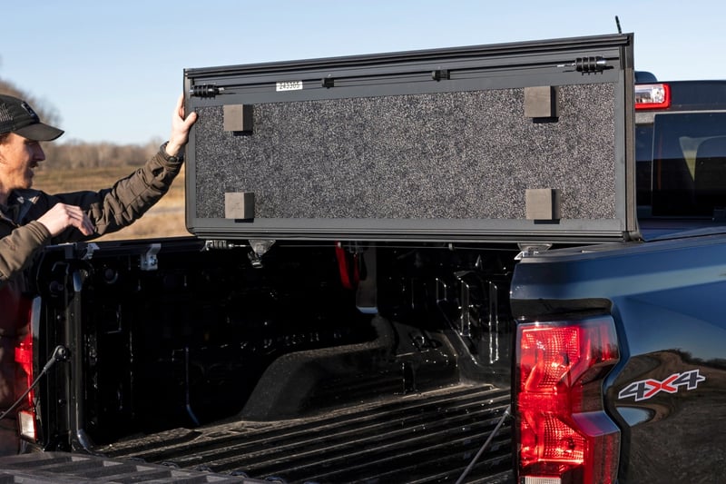 RC Hard Low Profile Bed Cover | 5' Bed | Chevy/GMC Canyon/Colorado (15-26) (manufacturer page)