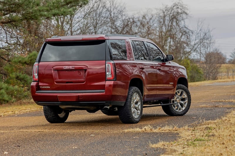 RC Power Running Boards | Dual Electric Motor | Chevy/GMC Tahoe/Yukon (15-20) (manufacturer page)