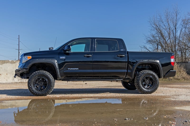RC OV2 Running Boards | Side Step Bars | Crew Cab | Toyota Tundra 2WD/4WD (07-21) (manufacturer page)