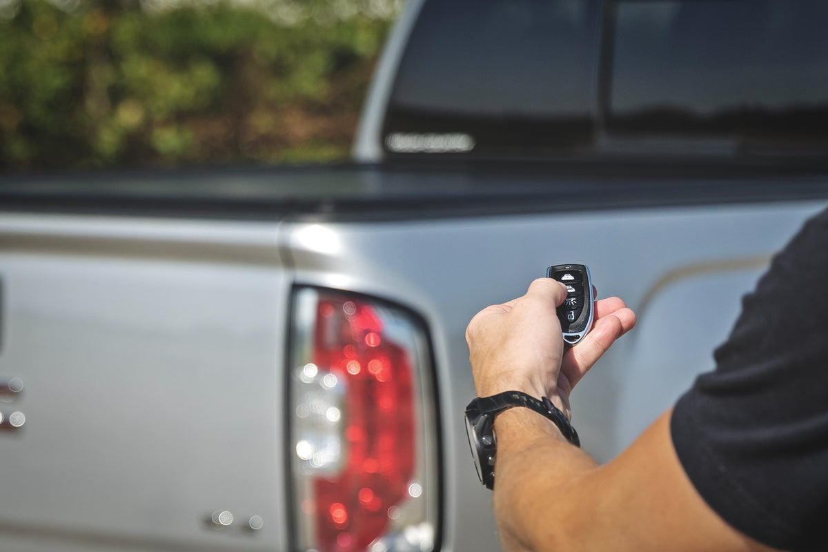 Rough Country 51120500 Powered Retractable Bed Cover | 5' Bed | Chevy/GMC Canyon/Colorado (15-26) - Studio View 6