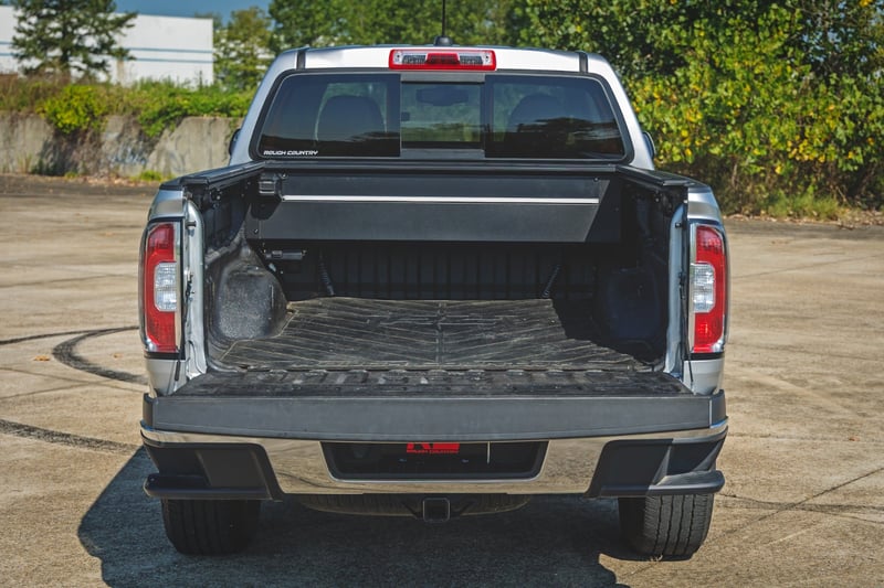 RC Powered Retractable Bed Cover | 5' Bed | Chevy/GMC Canyon/Colorado (15-26) (manufacturer page)