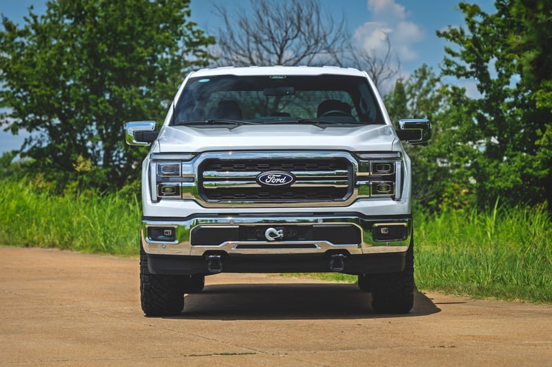 RC Hidden Winch Mount | PRO9500S | Ford F-150 4WD (2021-2026) (manufacturer page)