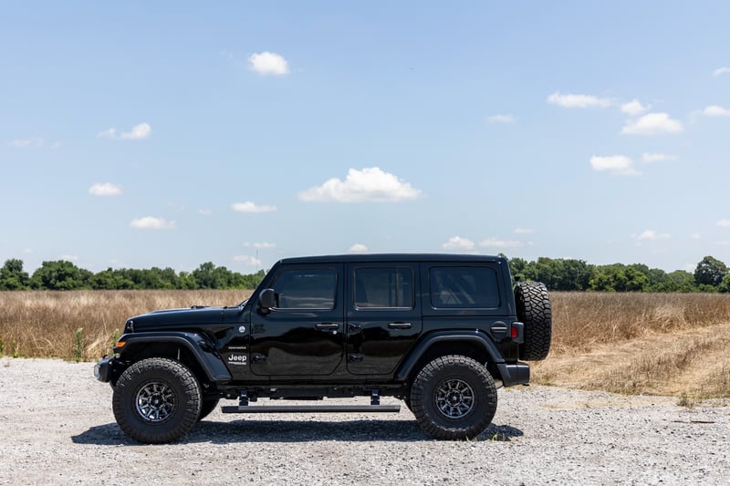 RC 2.5 Inch Lift Kit | Coils | V2 | Jeep Wrangler Unlimited 4WD (2024-2026) (manufacturer page)