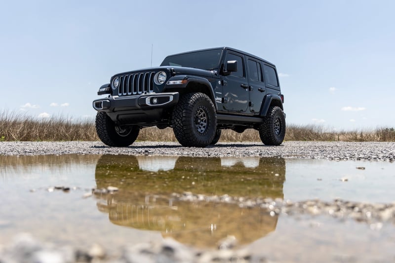 RC 2.5 Inch Lift Kit | Coils | Jeep Wrangler Unlimited 4WD (2024-2026) (manufacturer page)