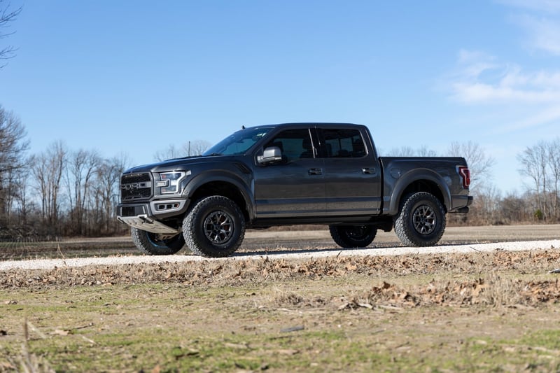RC 2.5 Inch Lift Kit | Ford Raptor 4WD (2019-2020) (manufacturer page)