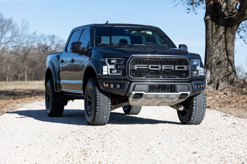 RC 2.5 Inch Lift Kit | Ford Raptor 4WD (2019-2020) (manufacturer page)