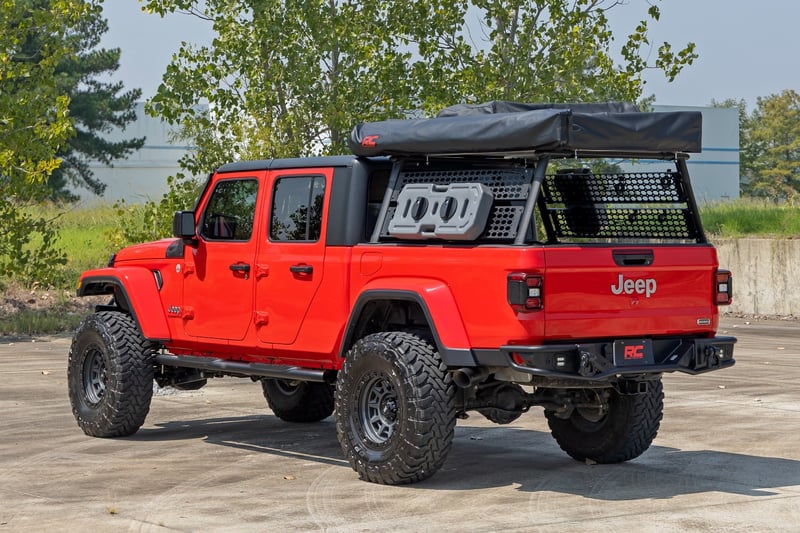 RC Oval Nerf Steps | Black | Jeep Gladiator JT 4WD (2020-2026) (manufacturer page)