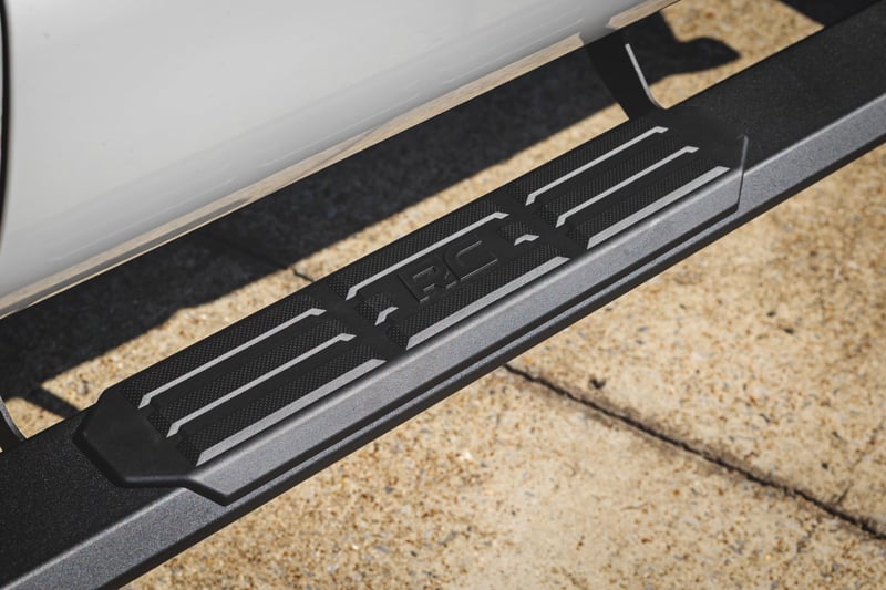 RC TR2 Running Boards | Ford F-250/F-350 Super Duty (99-16) (manufacturer page)