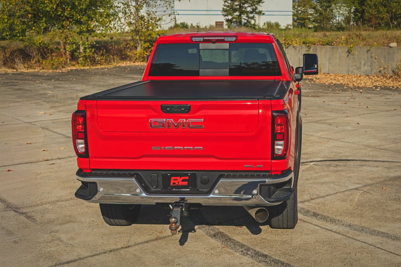 RC Powered Retractable Bed Cover | 6'9" Bed | Chevy/GMC 2500HD/3500HD (20-26) (manufacturer page)