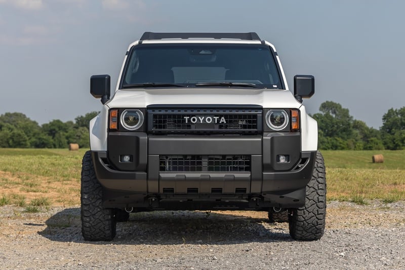 RC M1R Reservoir Loaded Struts | 2 Inch | Front | Toyota Land Cruiser 4WD (24-26) (manufacturer page)