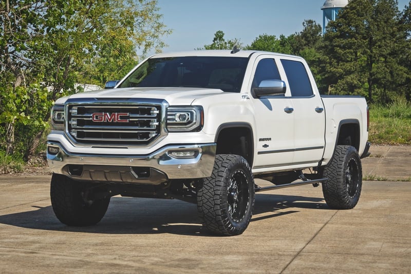 RC Power Running Boards | HT-Series | Crew Cab | Chevy/GMC 1500/2500HD/3500HD 2WD/4WD (manufacturer page)