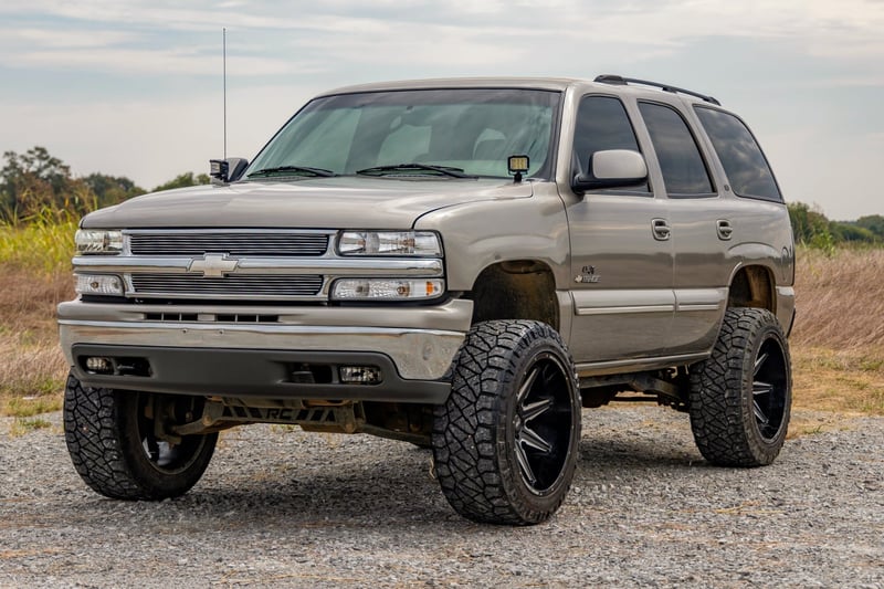 RC LED Light Kit | Ditch Mount | Black Series Round | 3.5 Inch | Amber DRL | Chevy 1500 (99-06) (manufacturer page)