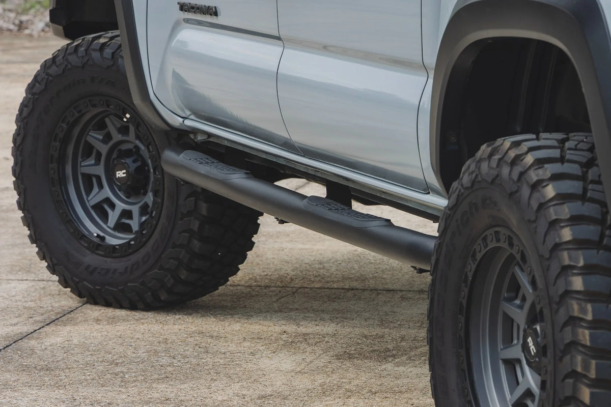 Nerf Steps | 3-Inch Tube | Double Cab | Toyota Tacoma 2WD/4WD (2005-2023) - Steps & Runningboard (Image 5 of 6)