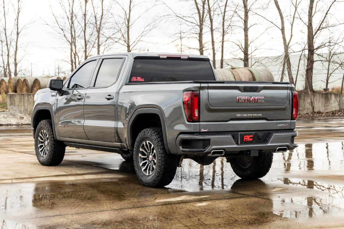 1.75 Inch Leveling Kit | Forged Alum UCA | AT4 | GMC Sierra 1500  (2019-2026) - Leveling Kits (Image 3 of 6)