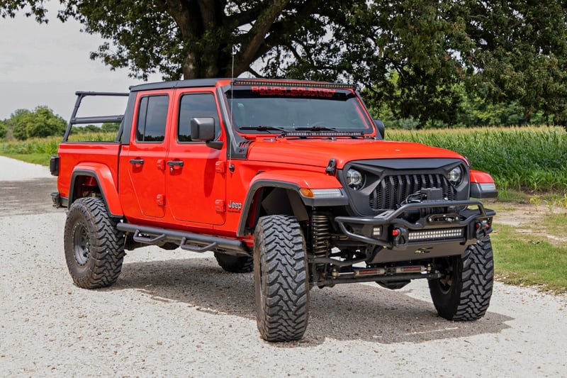 RC Nerf Steps | Cab Length | Crew Cab | Jeep Gladiator JT 4WD (2020-2026) (manufacturer page)