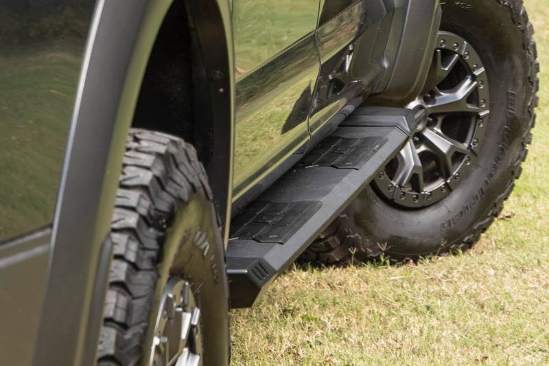 RC HD2 Aluminum Running Boards | Crew Cab | Ford F-150/Lightning/F-250/F-350/Raptor (15-26) (manufacturer page)