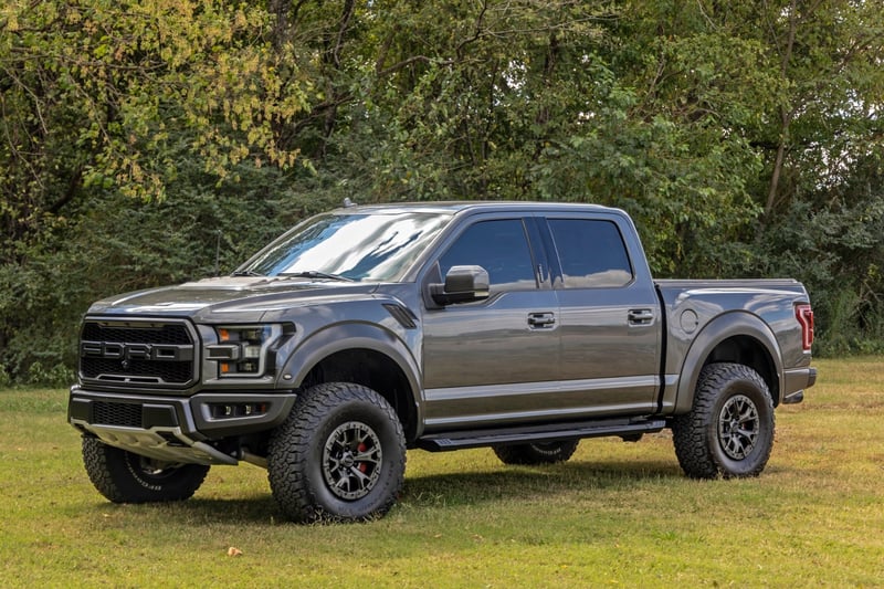 RC HD2 Aluminum Running Boards | Crew Cab | Ford F-150/Lightning/F-250/F-350/Raptor (15-26) (manufacturer page)