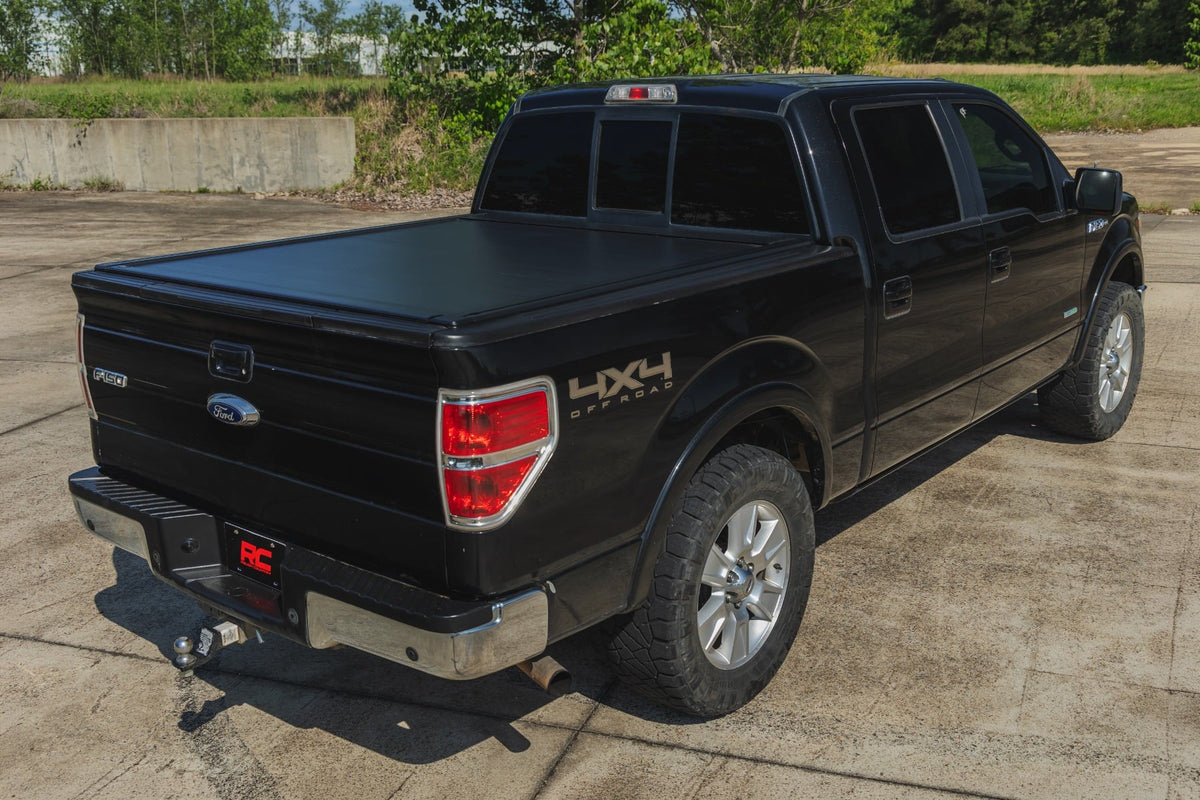 Powered Retractable Bed Cover | 5'7" Bed | Ford F-150 2WD/4WD (2009-2014) - Bed Covers (Image 6 of 6)