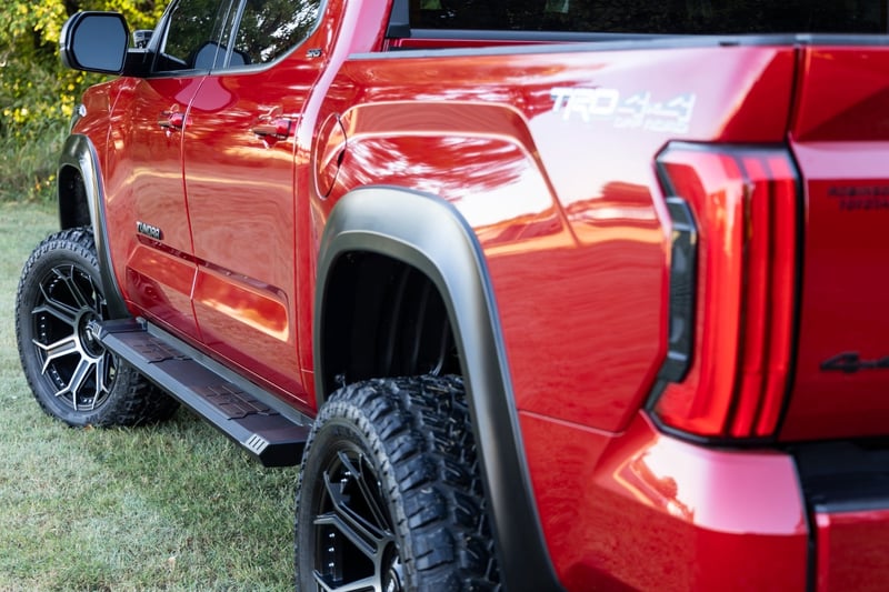 RC HD2 Aluminum Running Boards | CrewMax | Toyota Tundra 2WD/4WD (2022-2026) (manufacturer page)