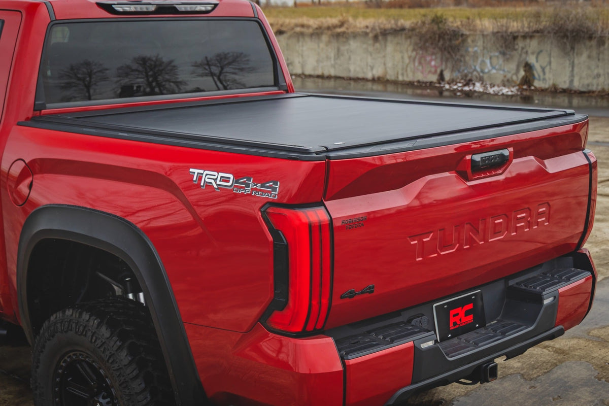 Rough Country 51514551 Powered Retractable Bed Cover | 5'7" Bed | Toyota Tundra 2WD/4WD (2022-2026) - Image 4