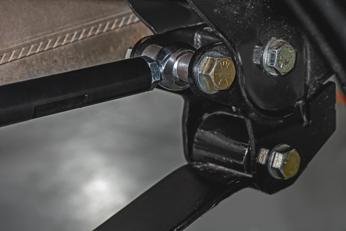 Traction Bar Kit | 2-5 Inch Lowering Kit | Ford F-150 (2015-2026) - Susp Accessories (Image 4 of 5)