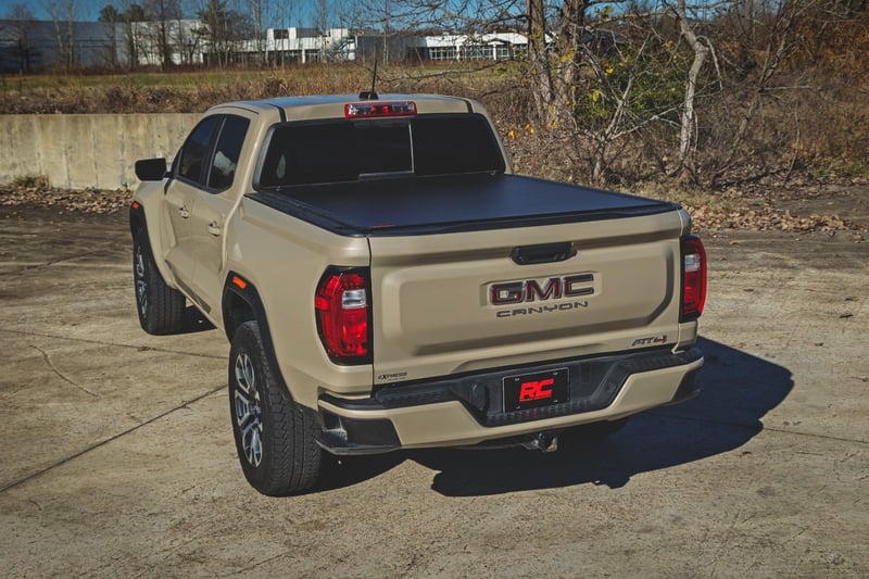 RC Hard Roll Up Bed Cover | 5' Bed | Chevy/GMC Canyon/Colorado 2WD/4WD (23-26) (manufacturer page)