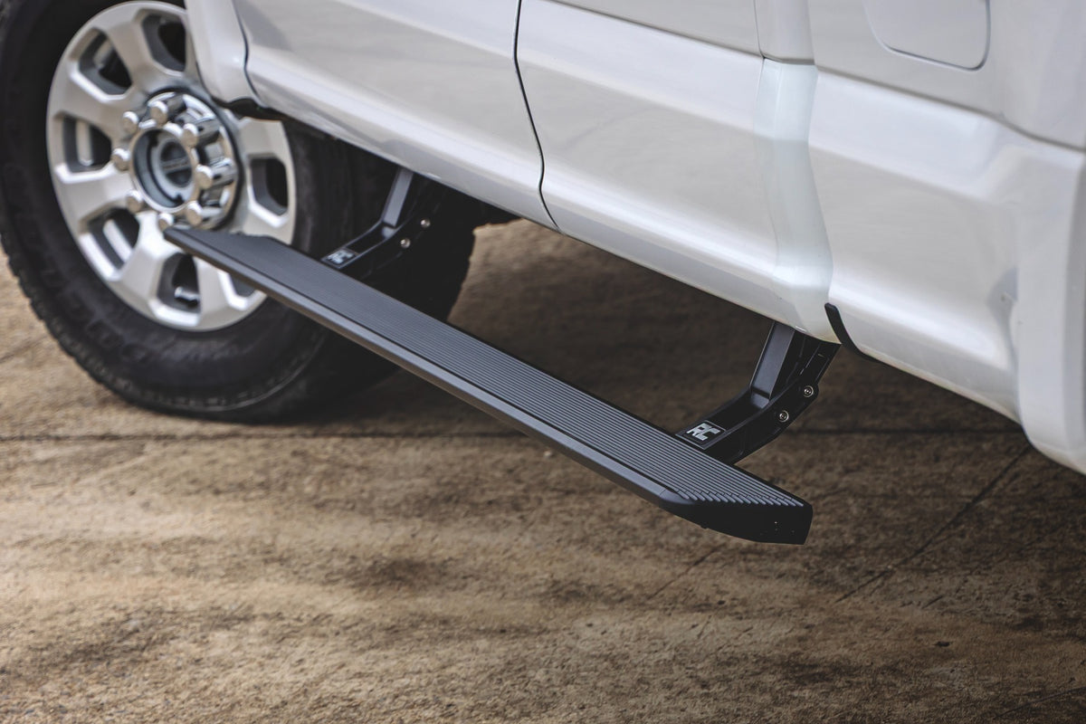 Power Running Boards | HT-Series | Super Cab | Ford F-150/Lightning/F-250/F-350/Raptor (15-26) - Steps & Runningboard (Image 6 of 6)