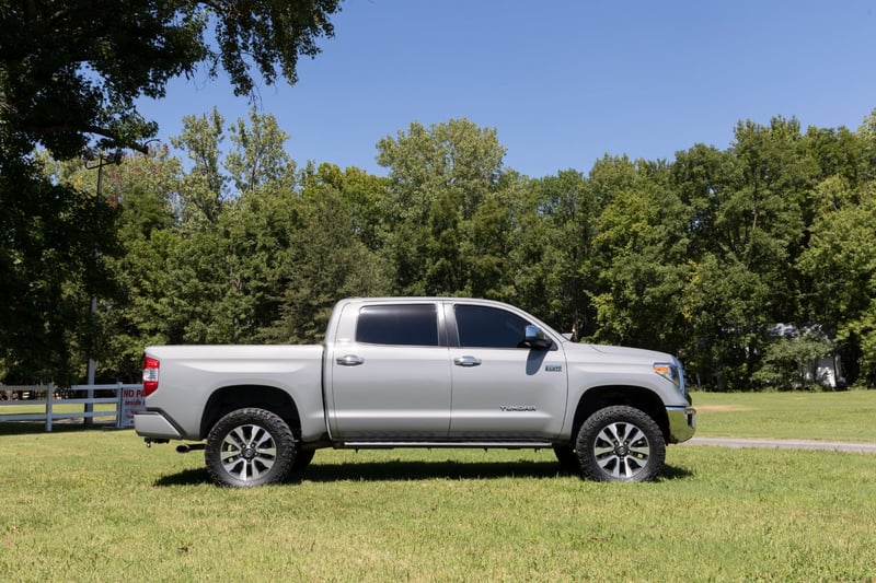 RC BA2 Running Boards | Side Step Bars | Crew Cab | Toyota Tundra 2WD/4WD (07-21) (manufacturer page)