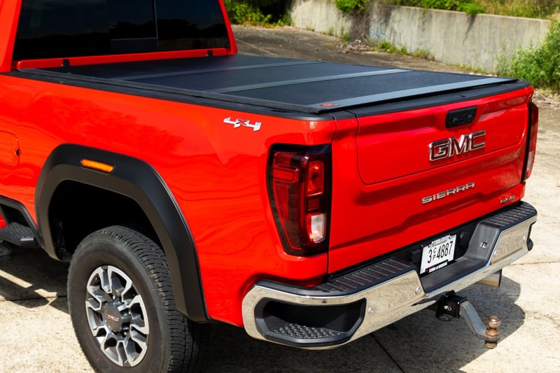 RC Hard Low Profile Bed Cover | 6'9" Bed | Rail Caps | Chevy/GMC 2500HD/3500HD (20-26) (manufacturer page)
