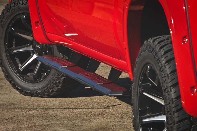 RC TR2 Running Boards | Chevy/GMC 1500/2500HD/3500HD (19-26) (manufacturer page)