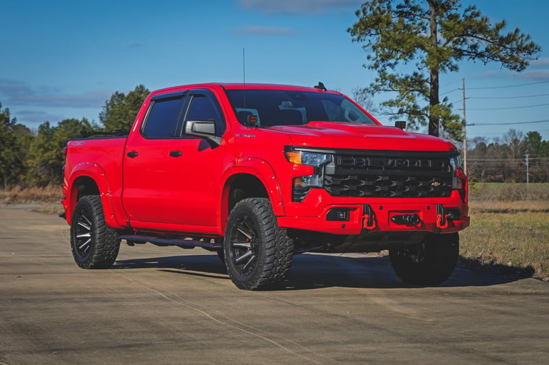 RC TR2 Running Boards | Chevy/GMC 1500/2500HD/3500HD (19-26) (manufacturer page)