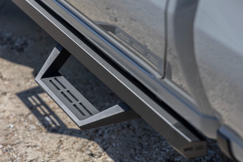 RC SRL2 Adj Aluminum Step | Crew Cab | Chevy/GMC 1500/2500HD (19-26) (manufacturer page)
