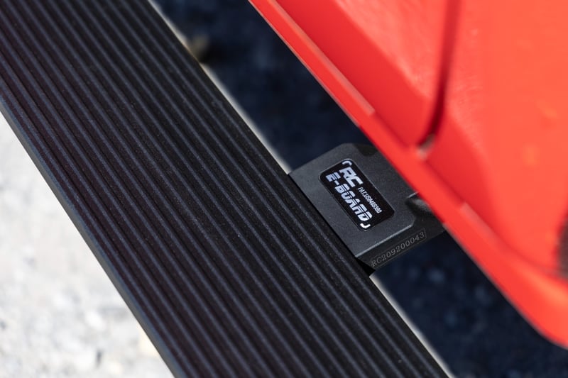 RC Power Running Boards | Dual Electric Motor | Double Cab | Chevy/GMC 1500/2500HD/3500HD 2WD/4WD (manufacturer page)