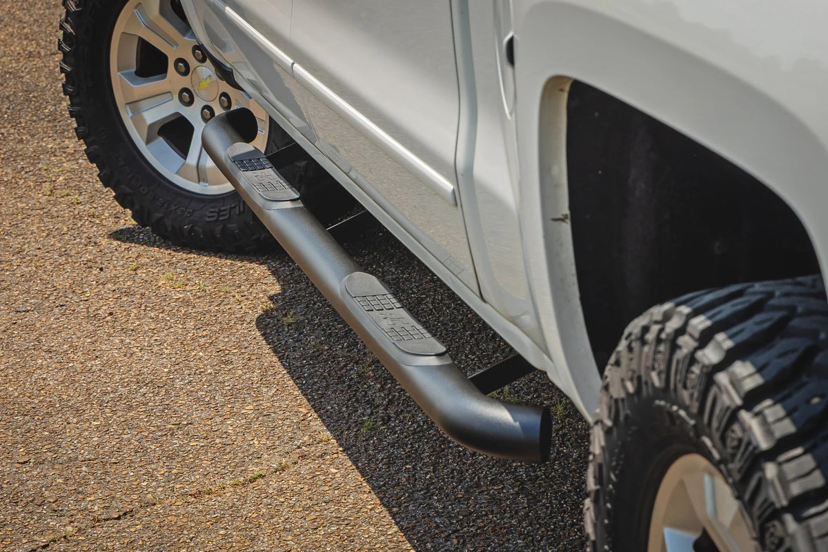 Nerf Steps | 3-Inch Tube | Chevy/GMC 1500/2500HD/3500HD (07-19 & Classic) - Steps & Runningboard (Image 3 of 6)