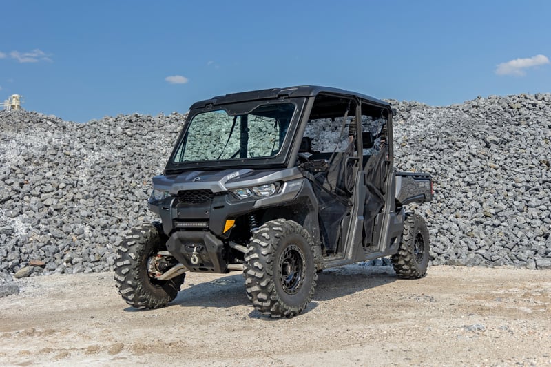 RC Electric Tilt Windshield | Glass | Can-Am Defender HD8/HD9/HD10 (manufacturer page)