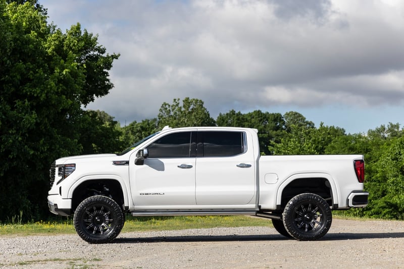 RC 6 Inch Lift Kit | Adaptive Ride Control | Chevy/GMC 1500 (25-26) (manufacturer page)